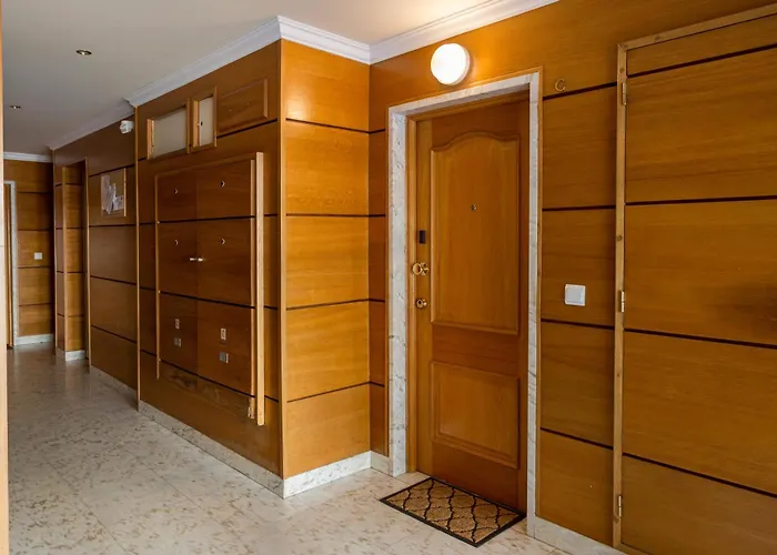 Bright With Balcony In Κασκαΐς